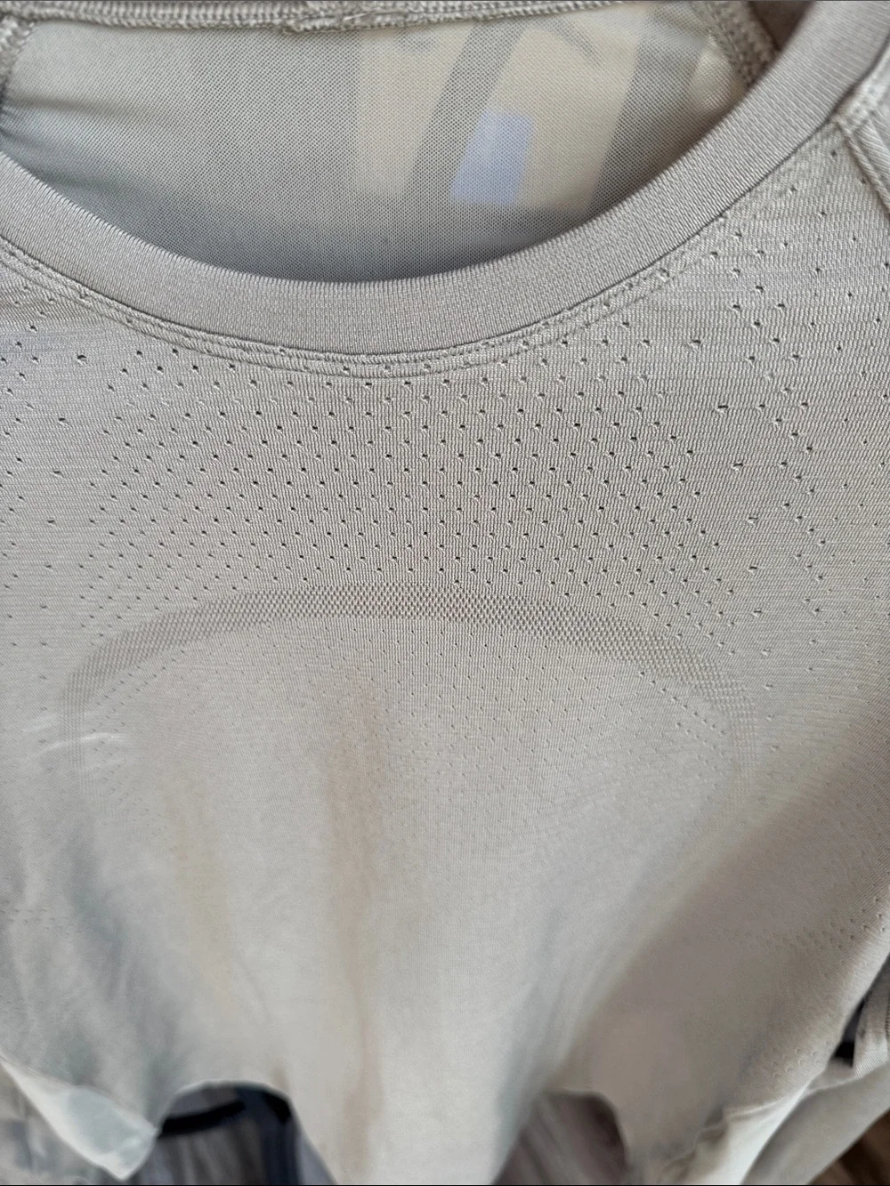 Lululemon Long Sleeve Crew Neck tech vent Women's Top - Beige